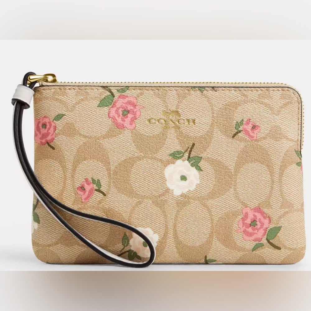 NWT Corner Zip Wristlet In Signature Canvas With Floral Print Sold out at Coach